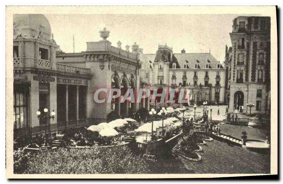 CPA Vittel La Terrasse Du Casino et Les Grands Hotels