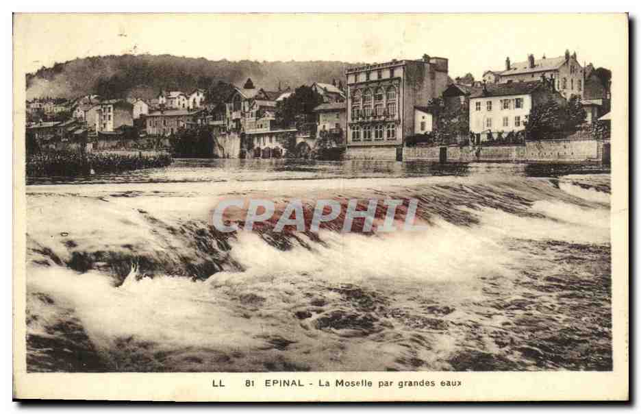 CPA Epinal La Moselle Par Grandes Eaux