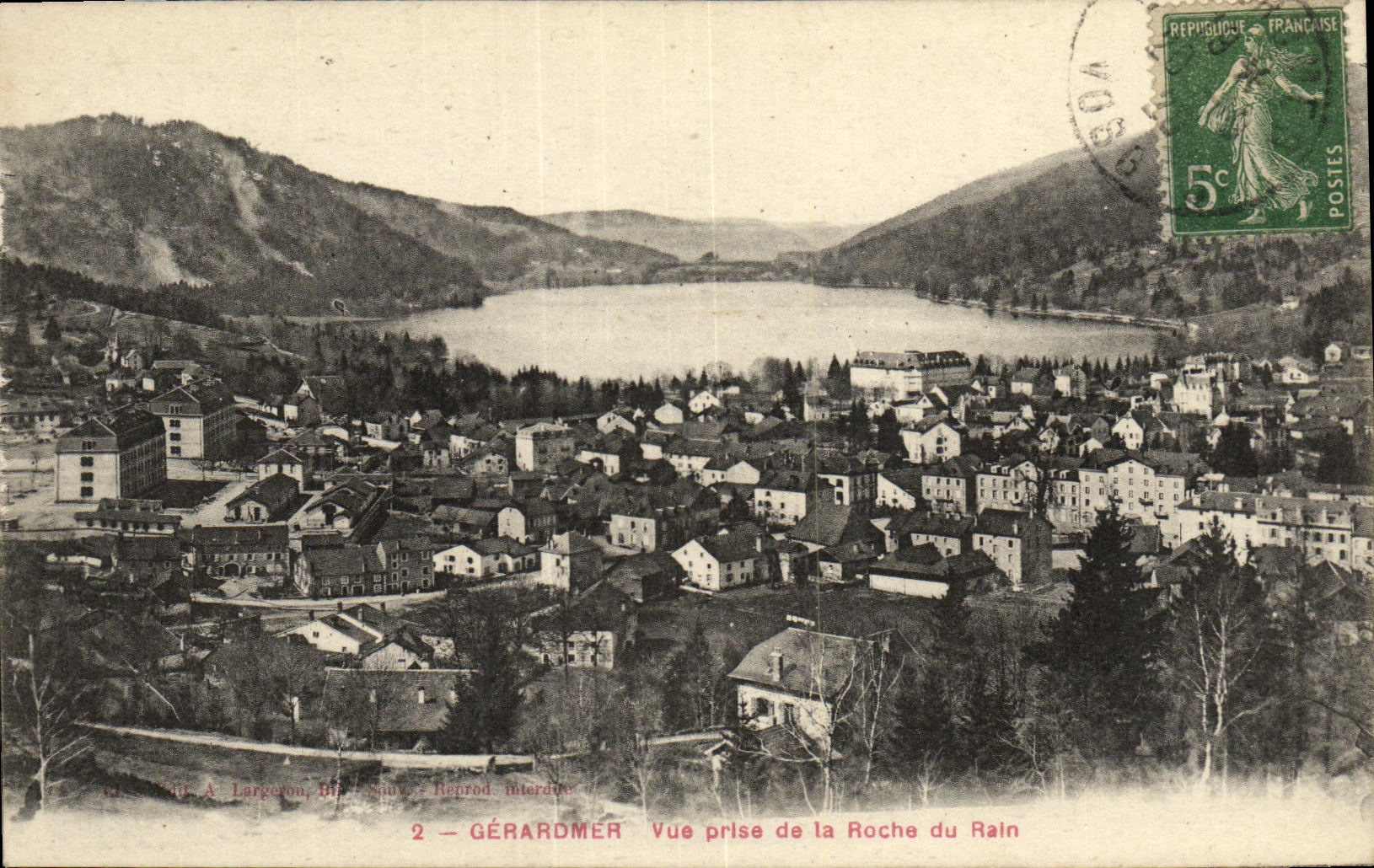 CPA Gerardmer Vue Prise de la Roche du Rain 