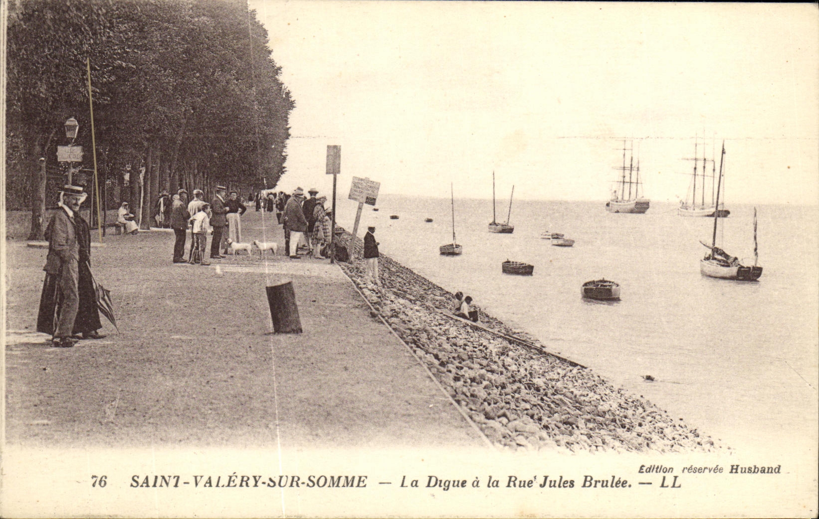 CPA Saint Valery Sur Somme La Digue a La Rue Jules Brulee
