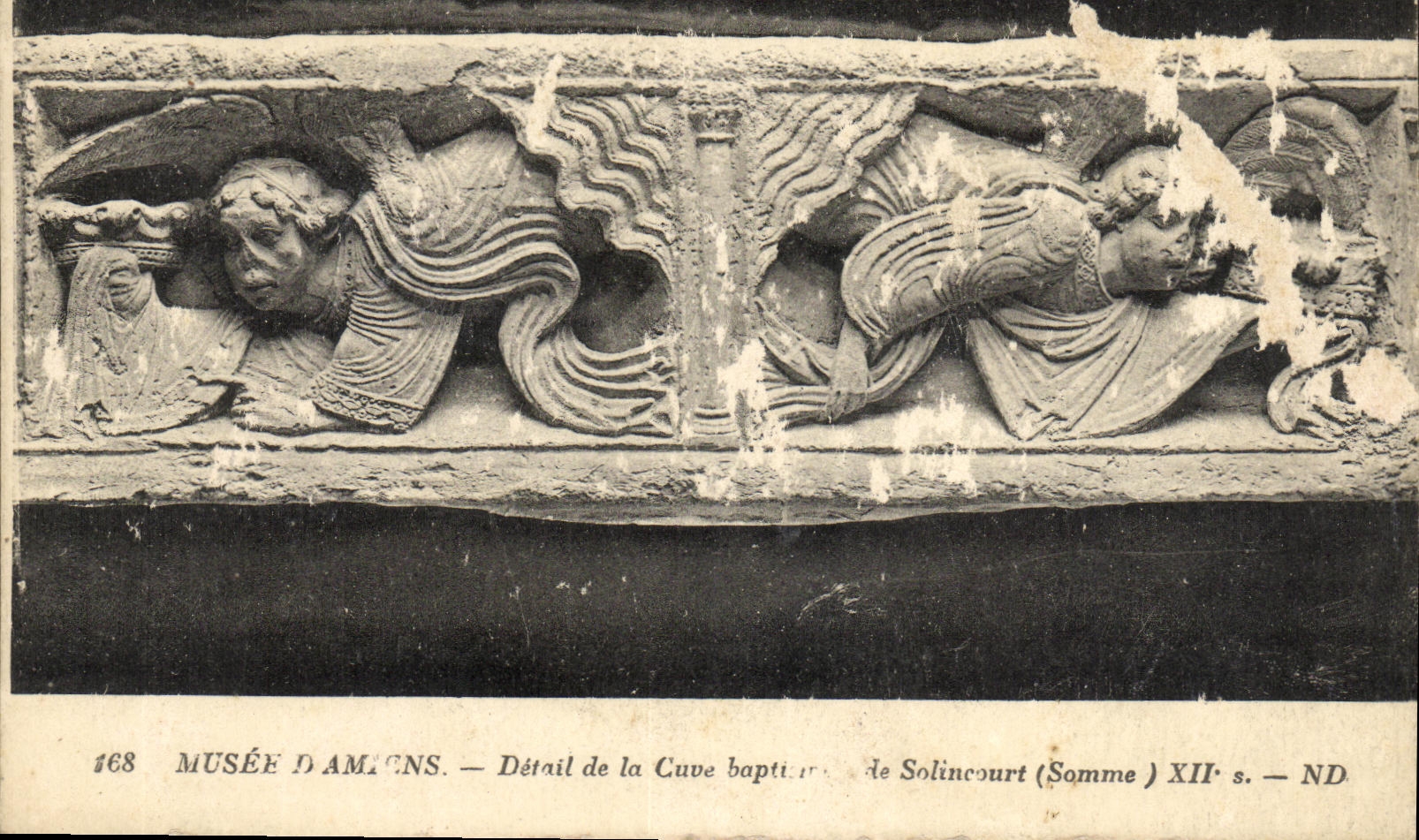 CPA Musee de Amiens Detail de la Cuve