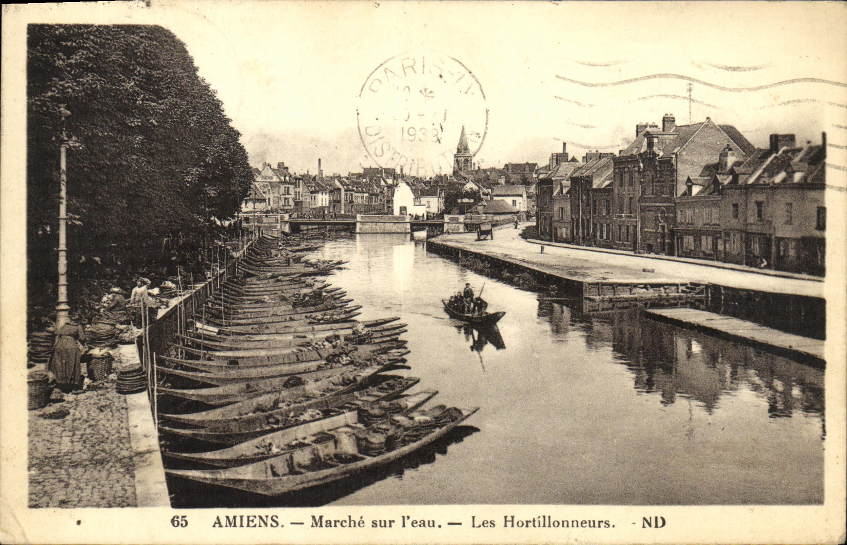 CPA Amiens Marche Sur L eau Les Hortillonneurs 
