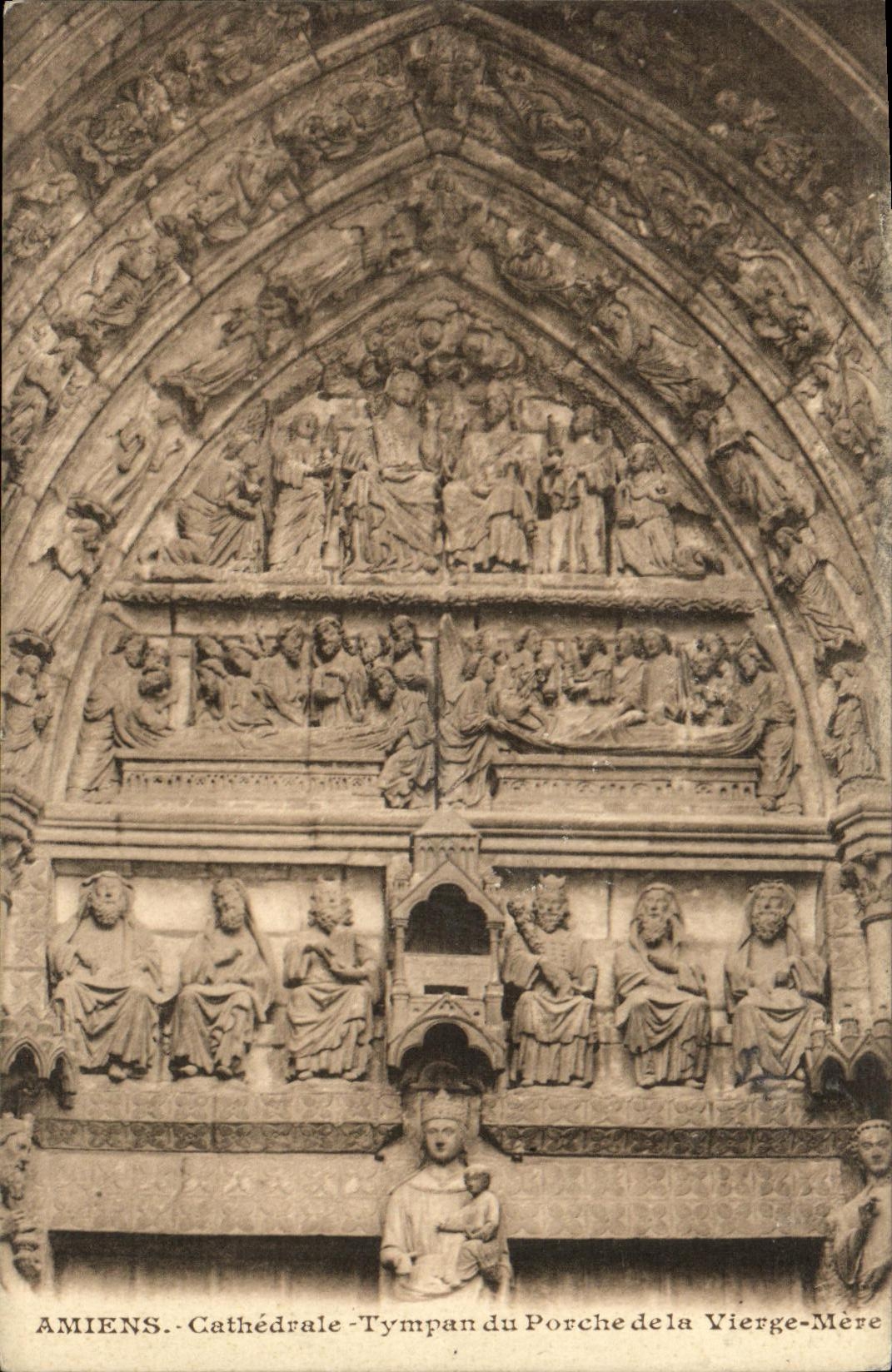 Amiens - Cathédrale - Tympans du Porche de la Vierge-Mère