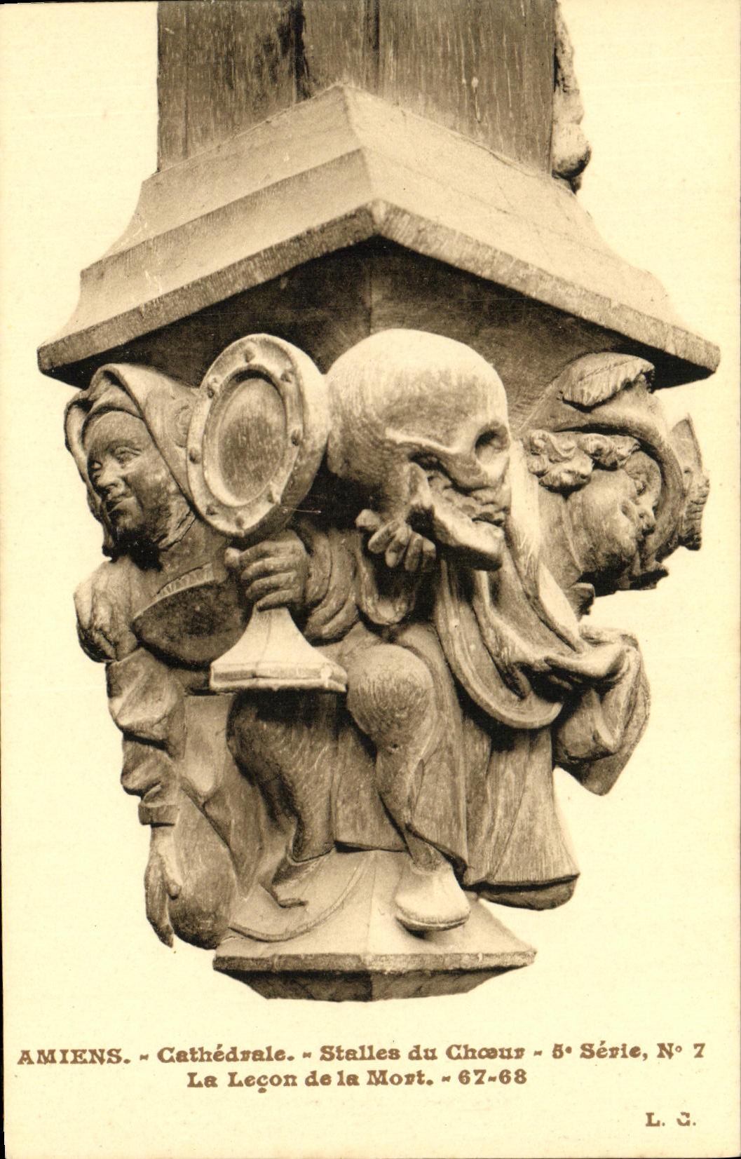 CPA Amiens Cathedrale Stalles du Choeur La Lecon de la Mort 