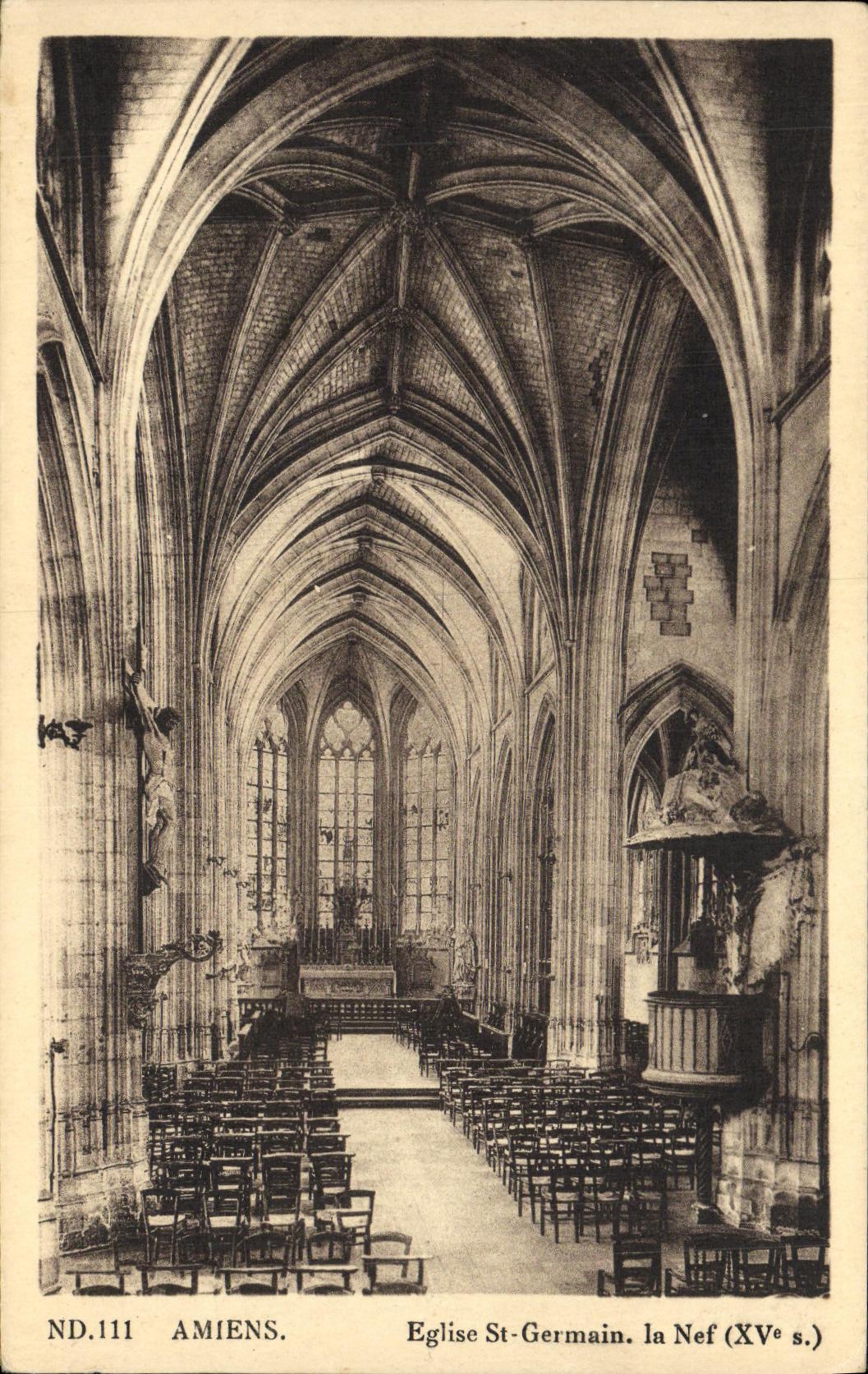 CPA Amiens Eglise St Germain La Nef 
