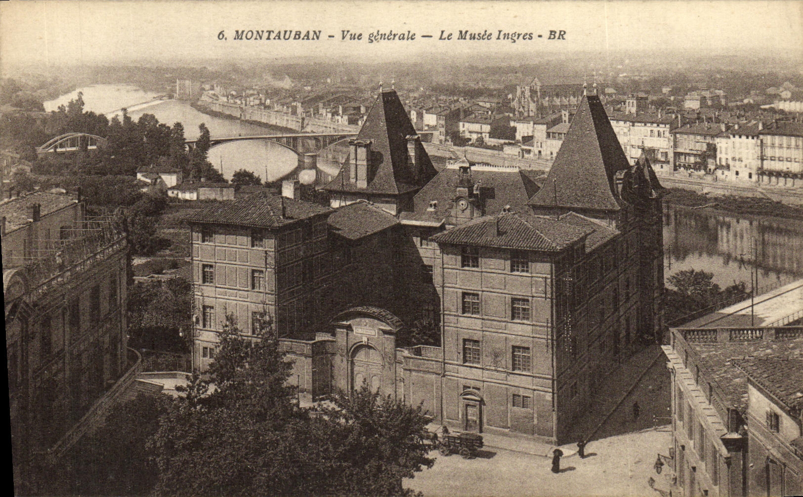 CPA Montauban Vue Generale Le Musee Ingres