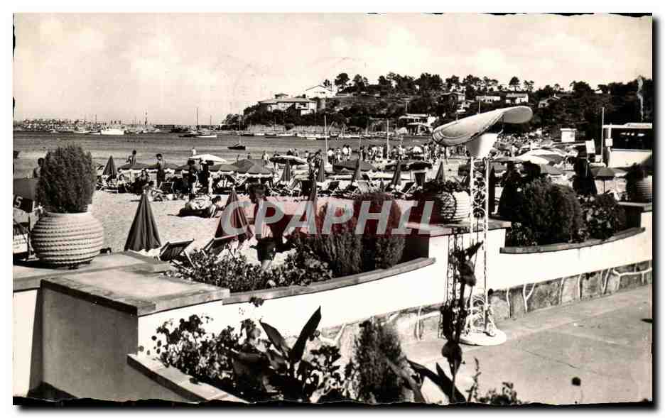 CPM Cavalaire Sur Mer La Corniche Des Maures