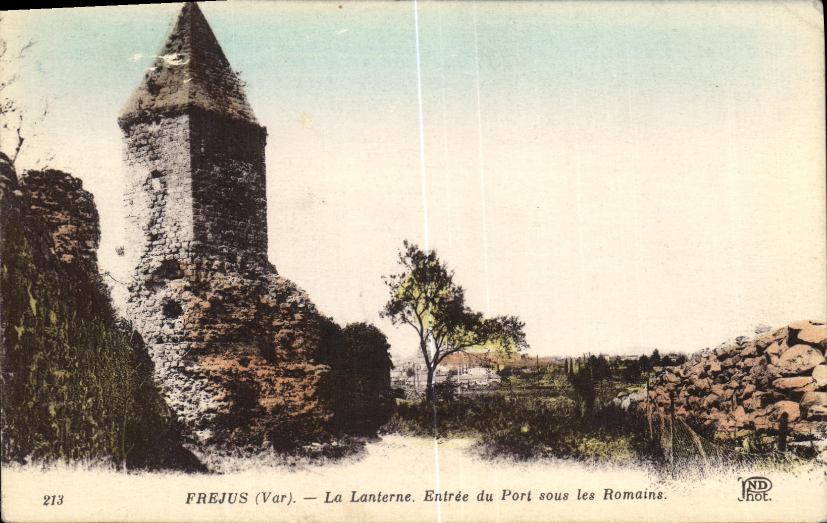 CPA Frejus La Lanterne Entree du Port sous les Romains