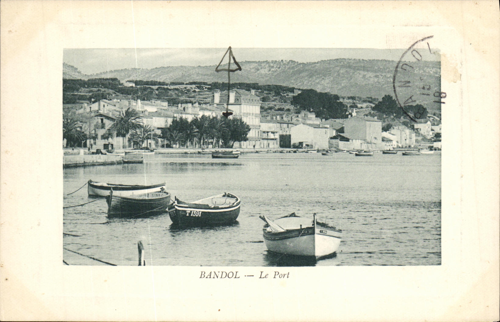 Bandol — Le Port — Éditeur : CPAPHIL, n° de série non visible