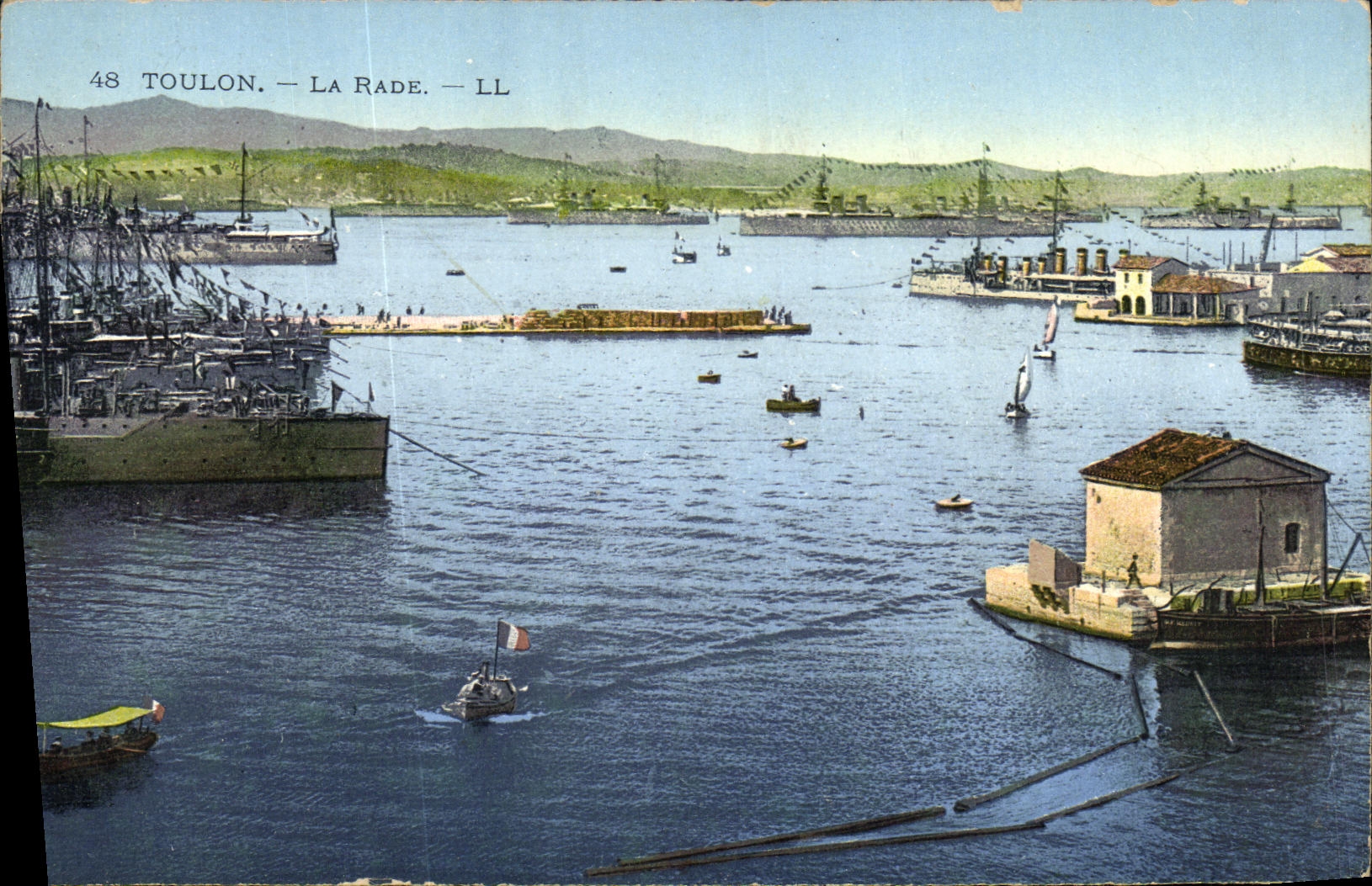 CPA Toulon La Rade Bateaux