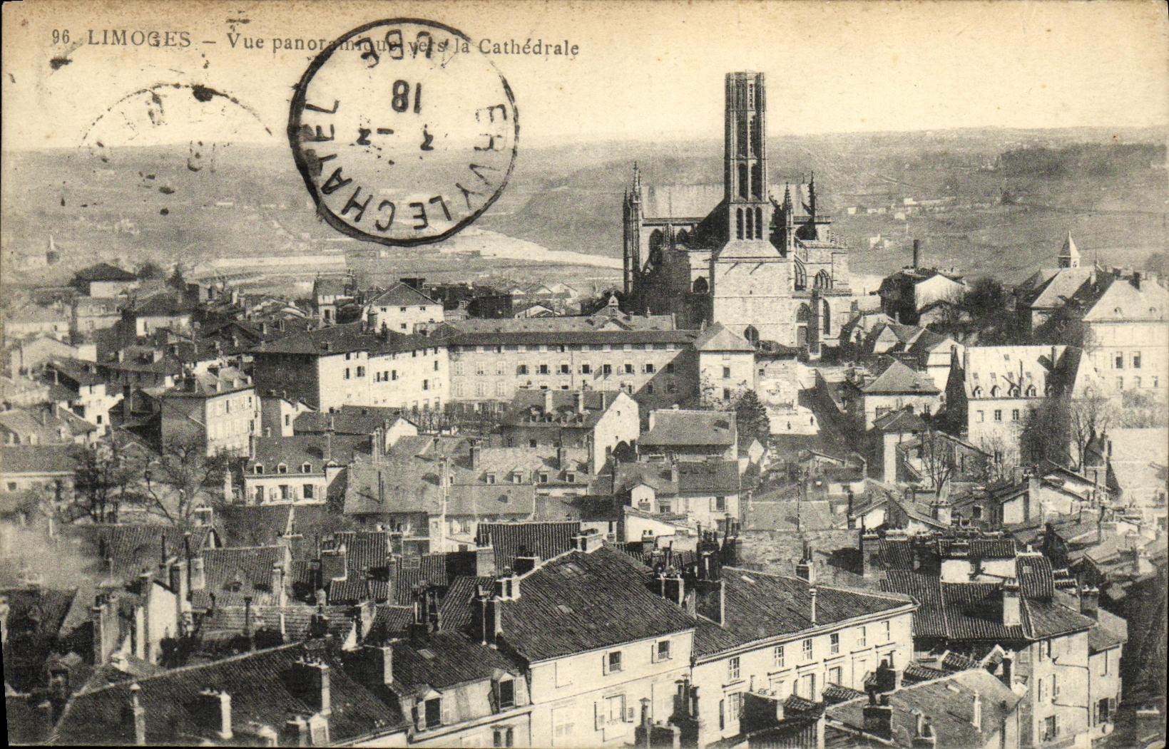 CPA Limoges Vue Panoraminue Cathedrale
