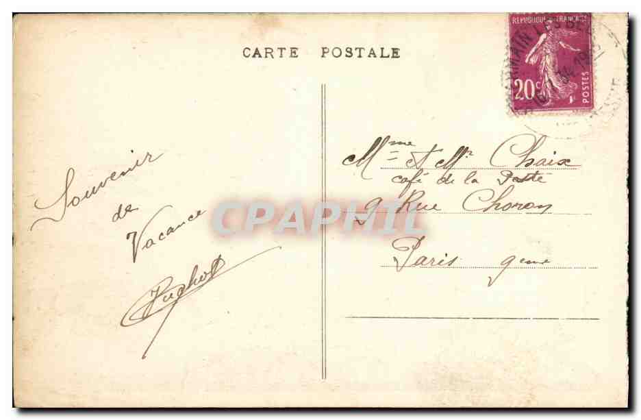 CPA Limoges Hotel de Ville La Fontaine Porcelaien rehaussee d emaux — Reverso