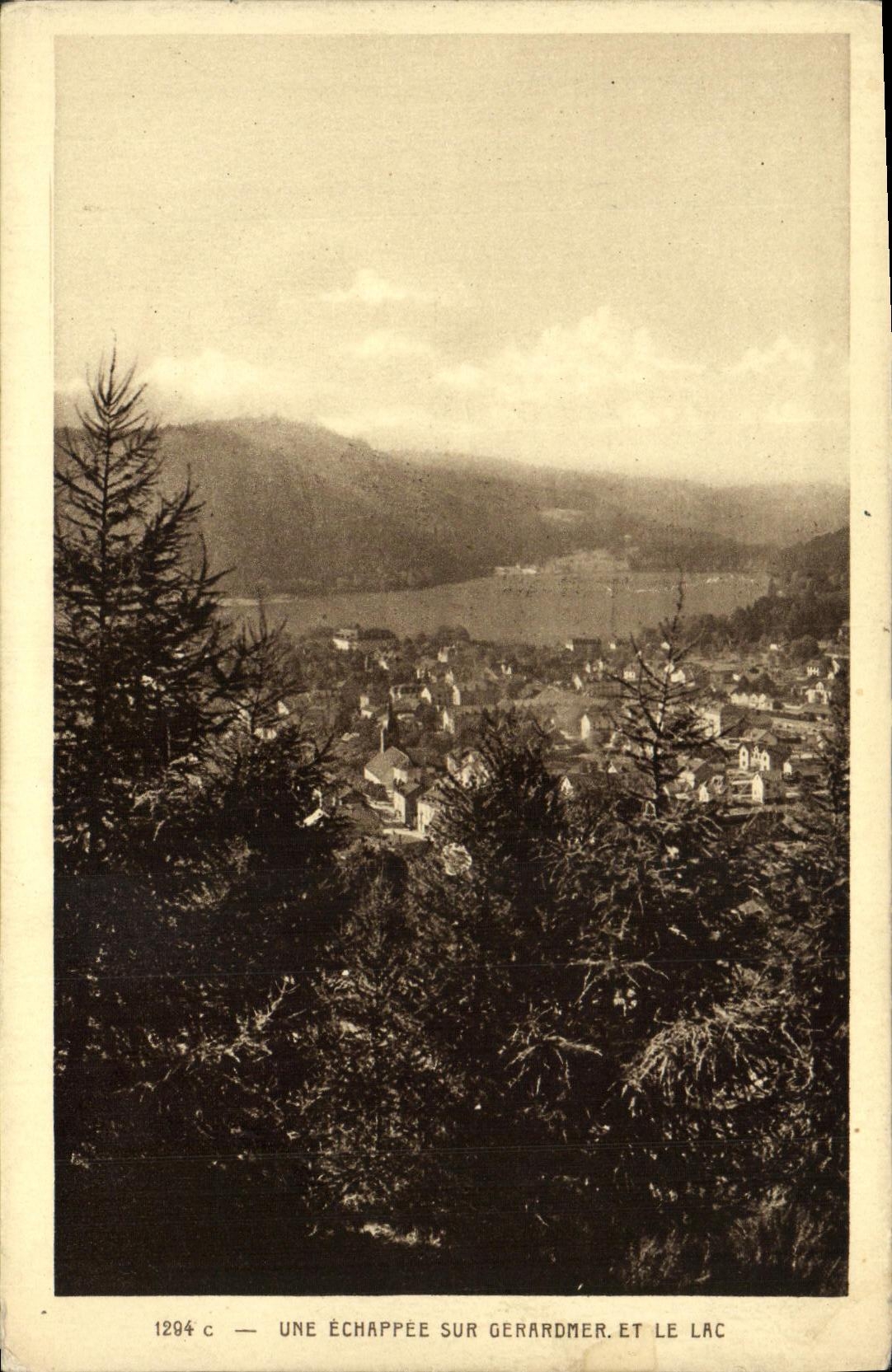 Gérardmer et le lac — vue panoramique — Cartes & Co. n° 1294 c