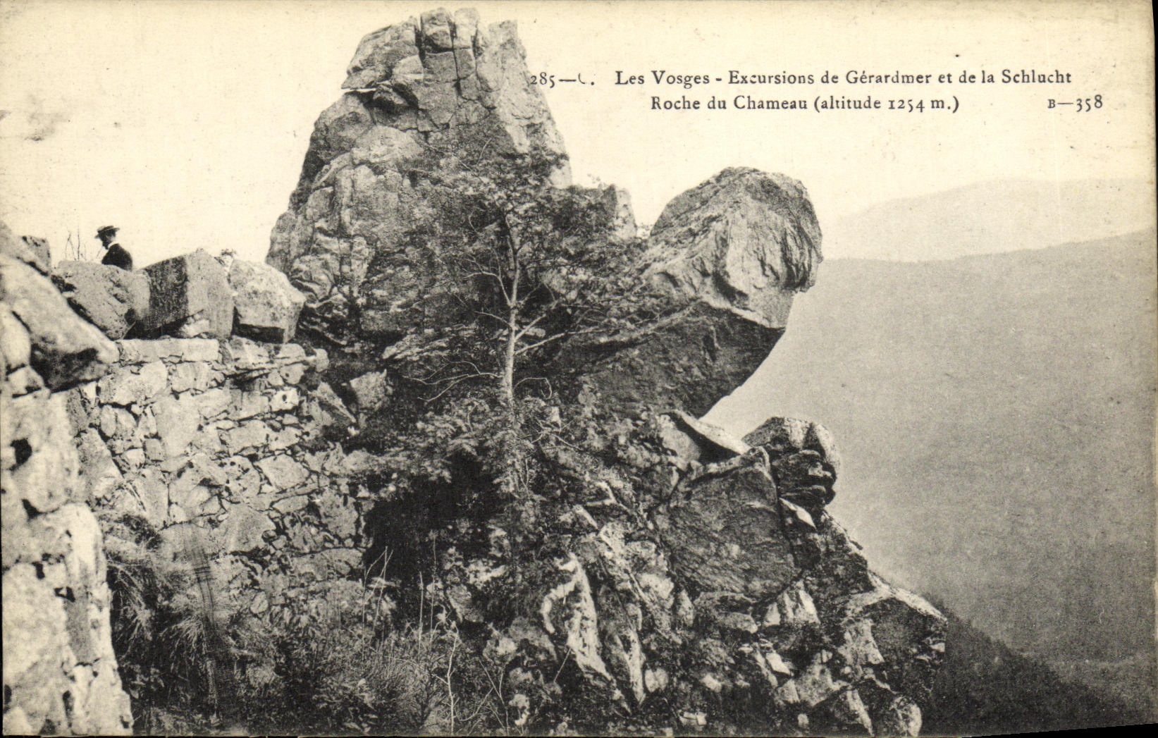 Roche du Chameau — Les Vosges — Excursions de Gérardmer et de la Schlucht — B-358