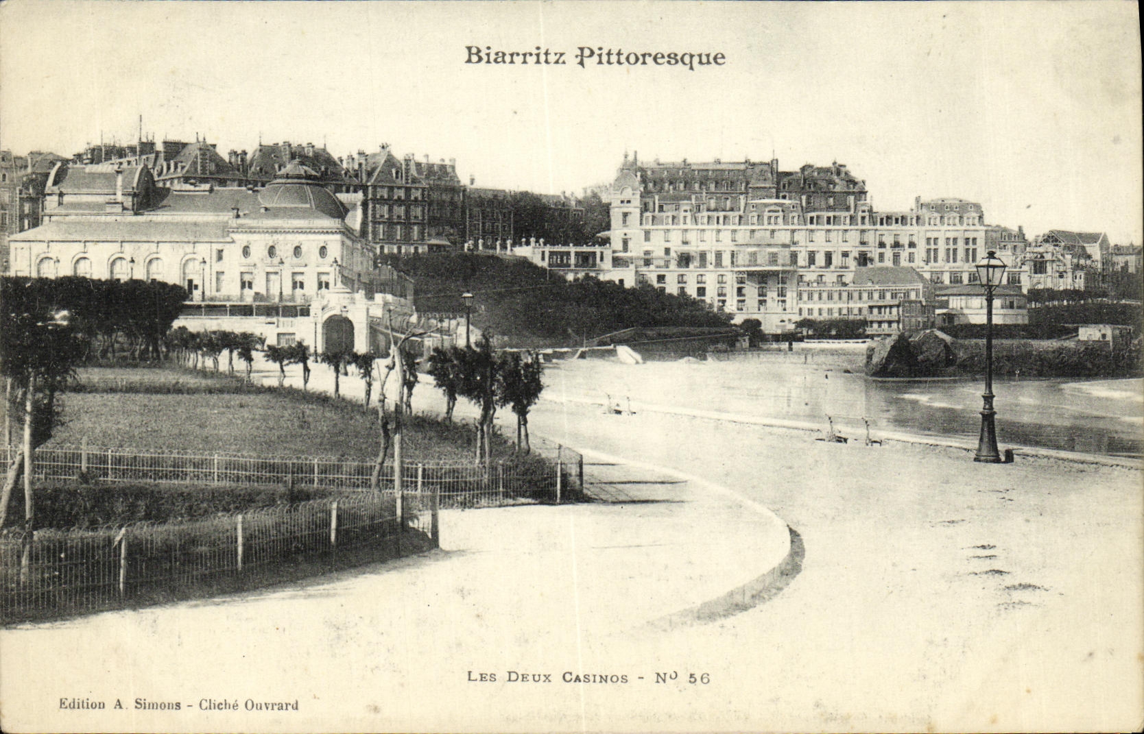 CPA Biarritz Pittoresque Les Deux Casinos 