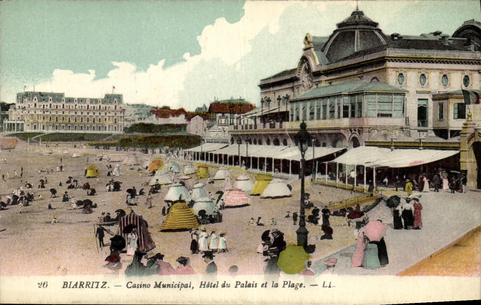 CPA Biarritz Casino Municipal Hotel Du Palais et La Plage 