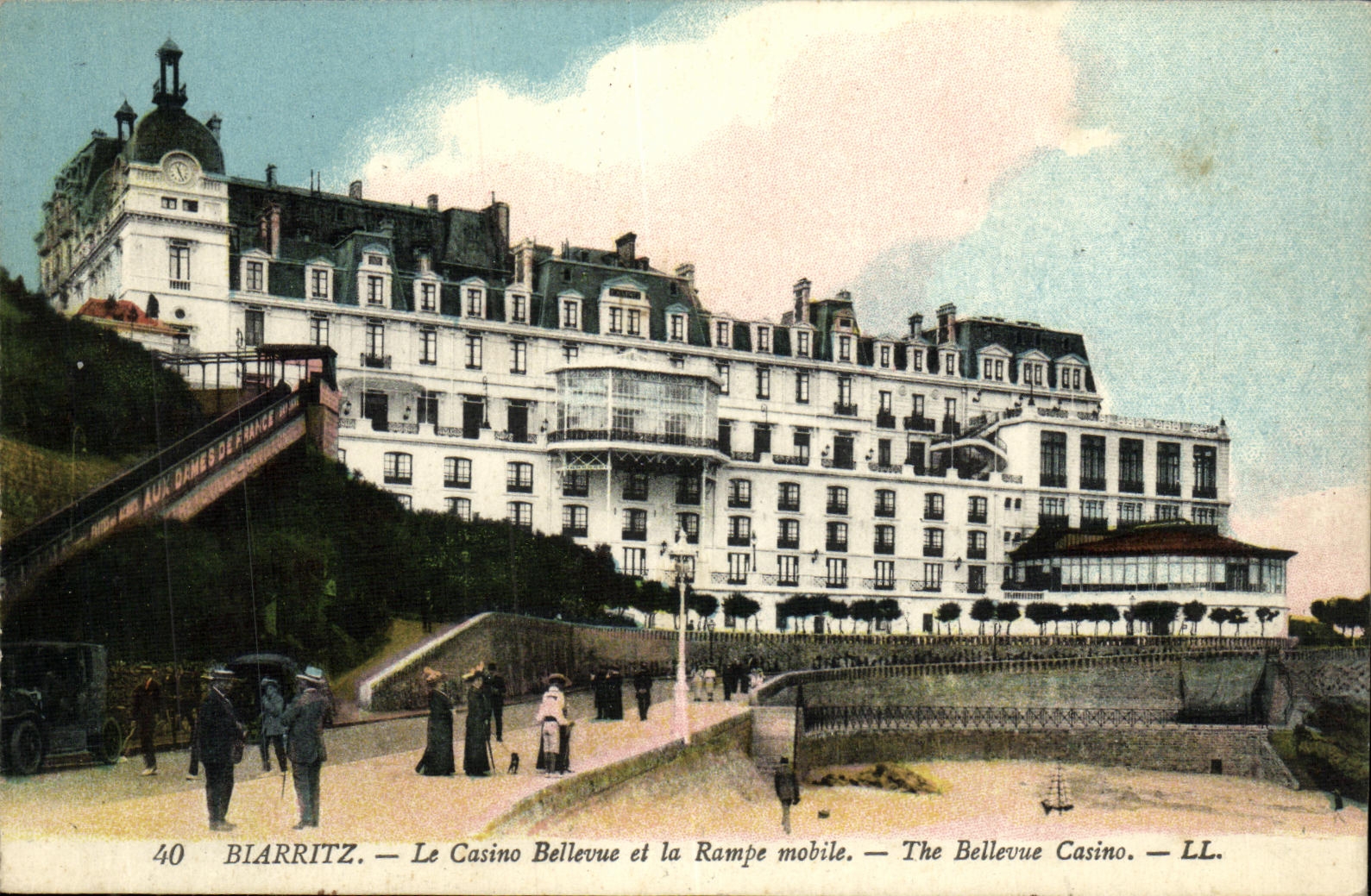 Biarritz — Le Casino Bellevue et la Rampe mobile — LL.