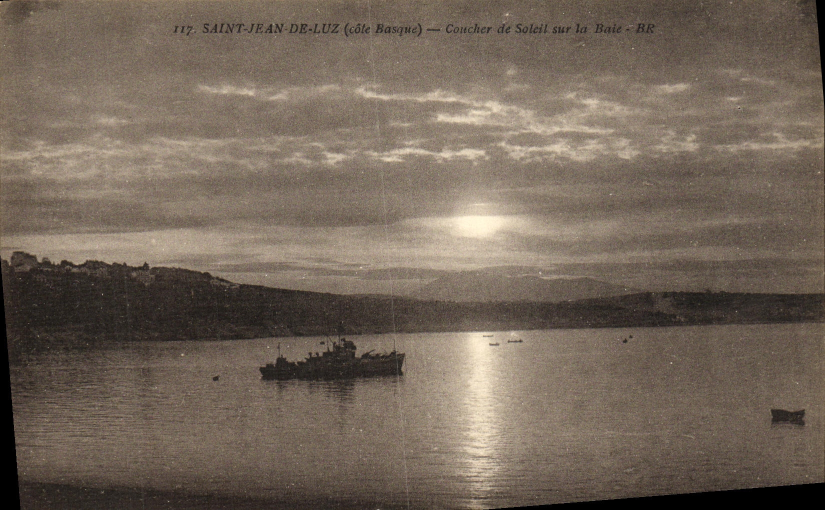 Saint-Jean-de-Luz (côte Basque) — Coucher de Soleil sur la Baie - BR