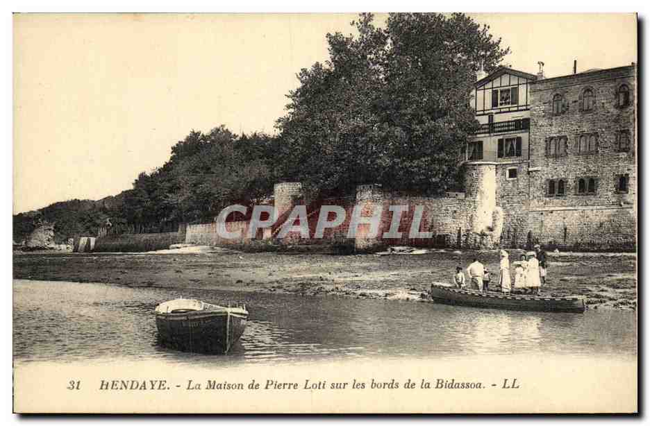 CPA Hendaye La Maison de Pierre Loti Sur Les Bords de la Bidassoa 