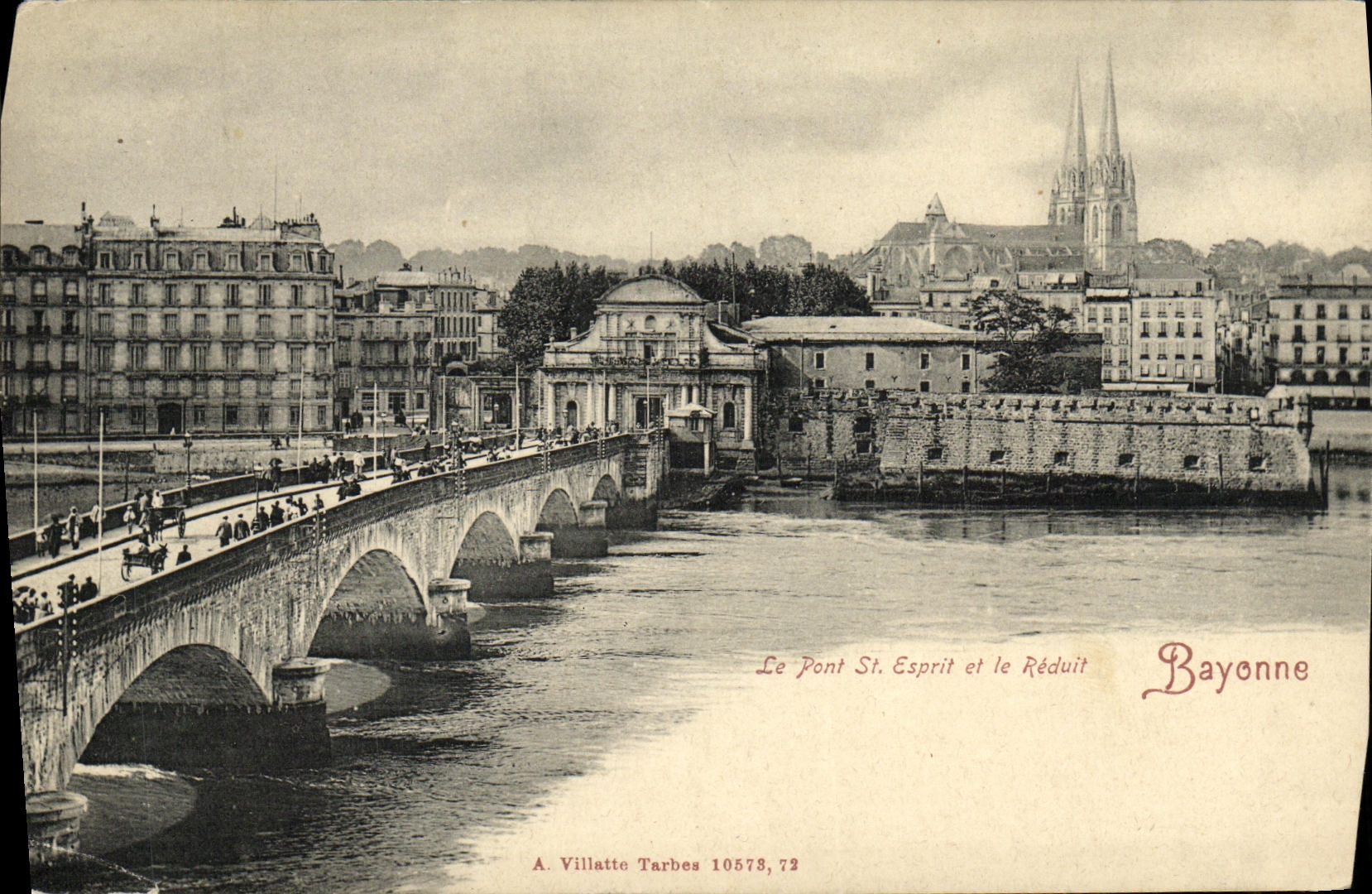 CPA Bayonne Le pont St esprit et le reduit 