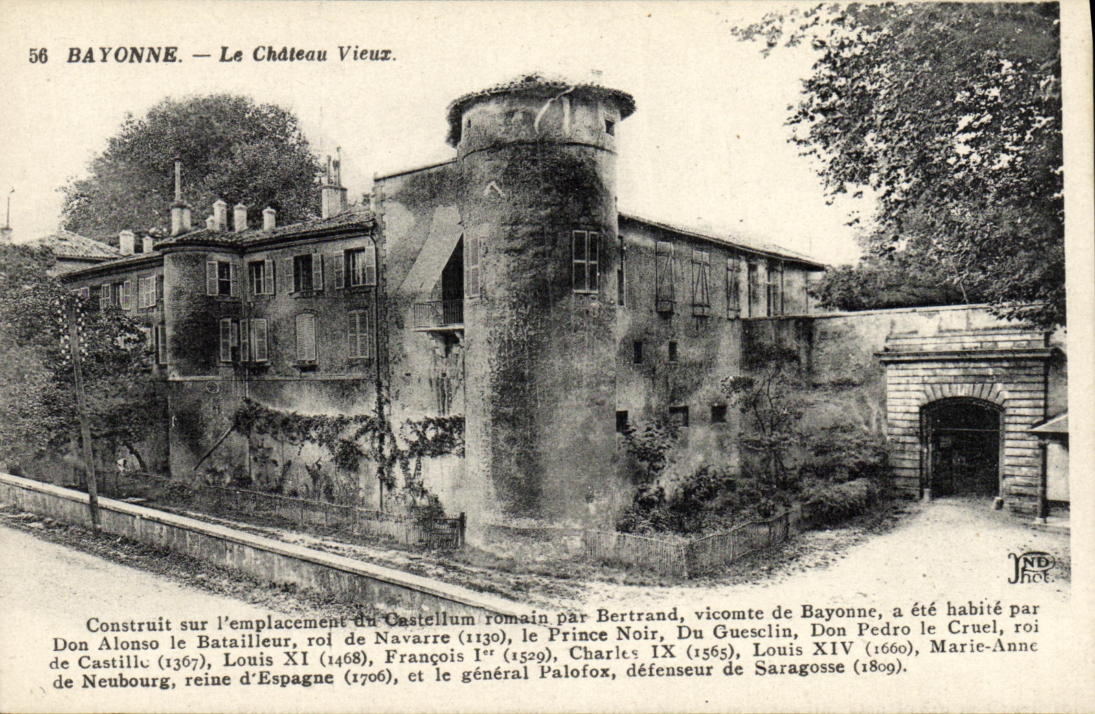 CPA Bayonne Le Chateau Vieux 