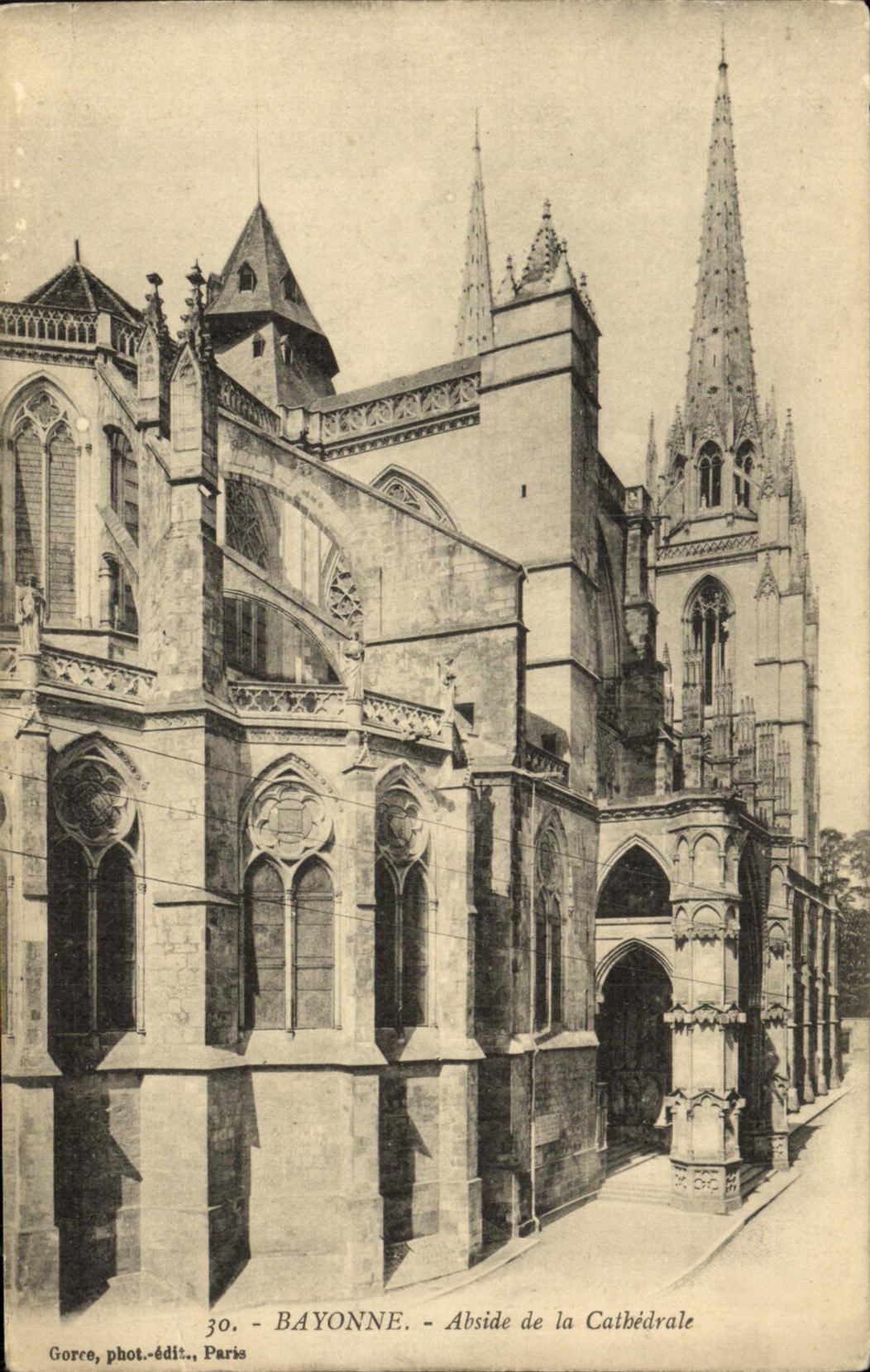 CPA Bayonne Abside de la Cathedrale 
