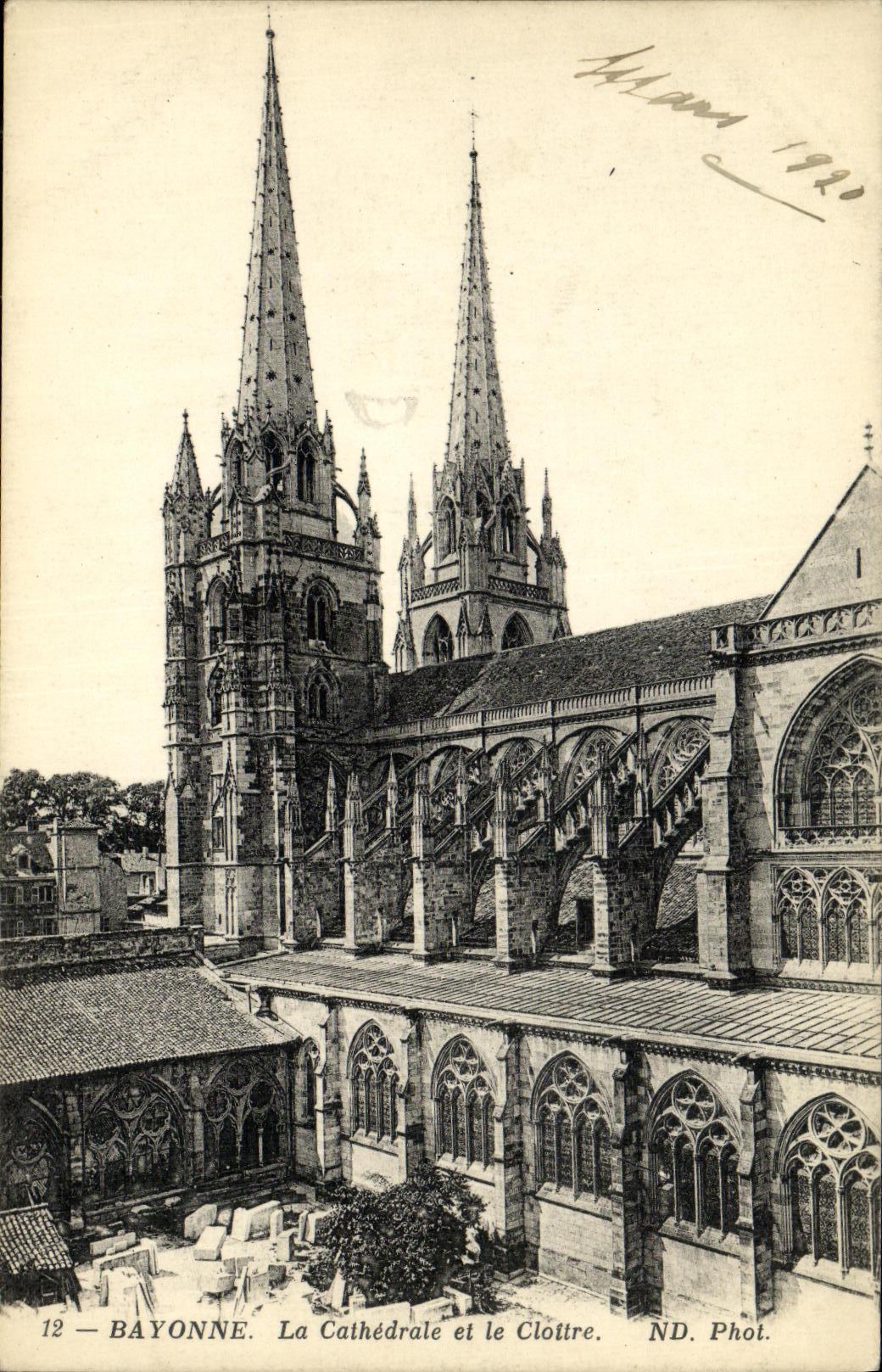 Bayonne — La Cathédrale et le Cloître — ND. Phot. n°12
