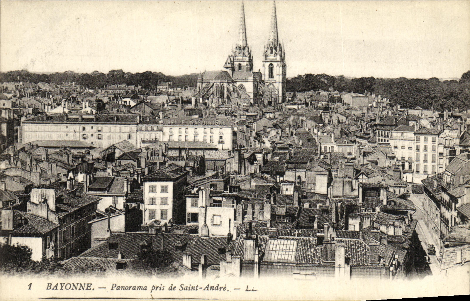 Bayonne — Panorama pris de Saint-André — LL.