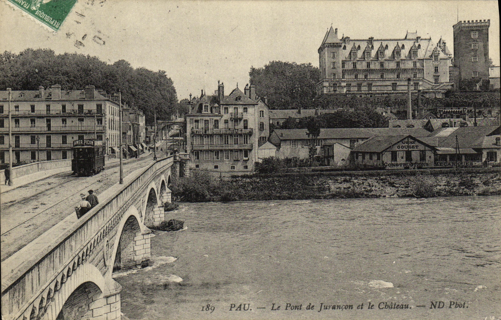 CPA Pau Le Pont De Jurancon et Le Chateau 
