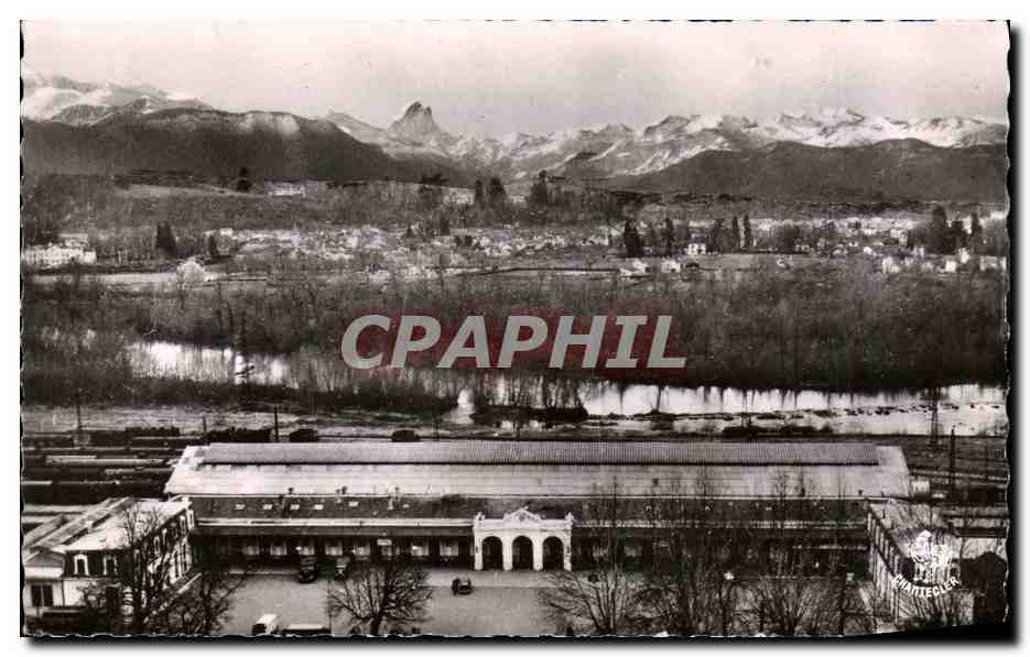CPSM Pau La Gare Le Gave Les Pyrenees 