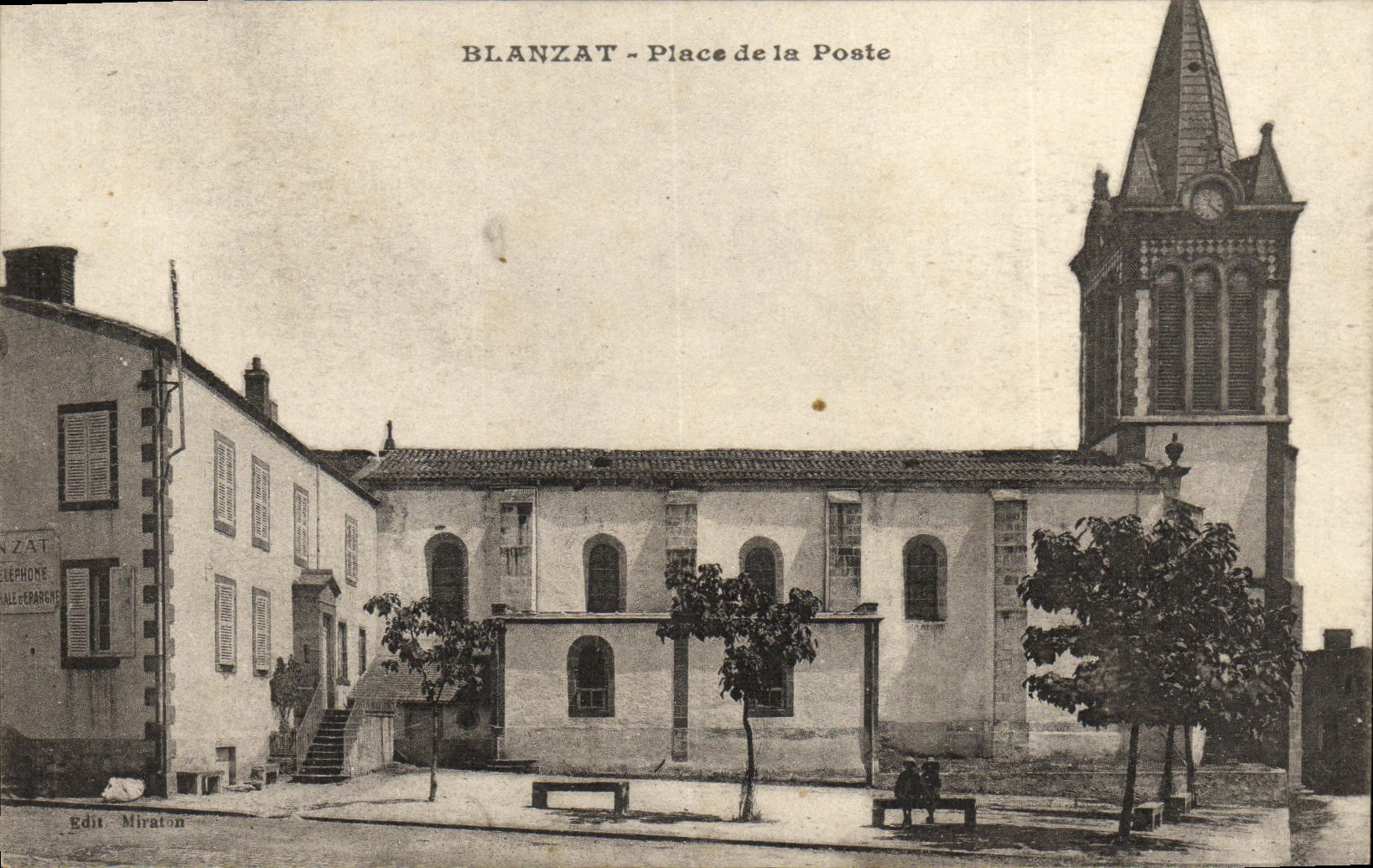 Blanzat - Place de la Poste — éditeur Miraton
