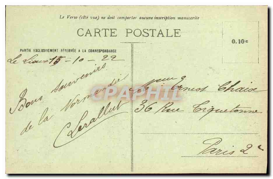 CPA Juvigny Sous Andaine La Place et Le Monument Coq Militaria — Rückseite