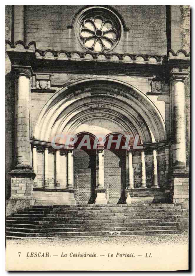 CPA Lescar La Cathedrale Le Portail 