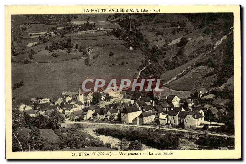 CPA Etsaut Vue Generale La Tour Maure 