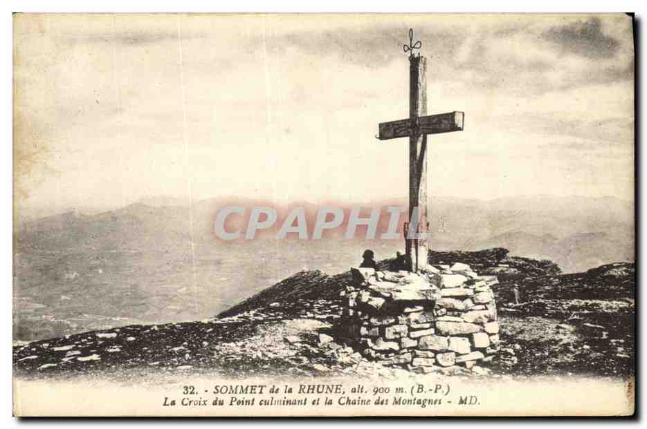 SOMMET de la RHUNE, alt. 900 m. — La Croix du Point culminant et la Chaîne des Montagnes — B.P. — MD. — Phototypie Marcel Delhoy, Bordeaux