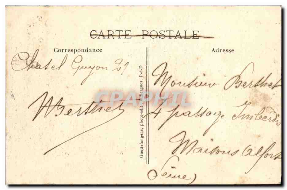 CPA ChatelGuyon Quelques Hotels et Villas Vus De Sommet du Mont Chalusset — Rückseite