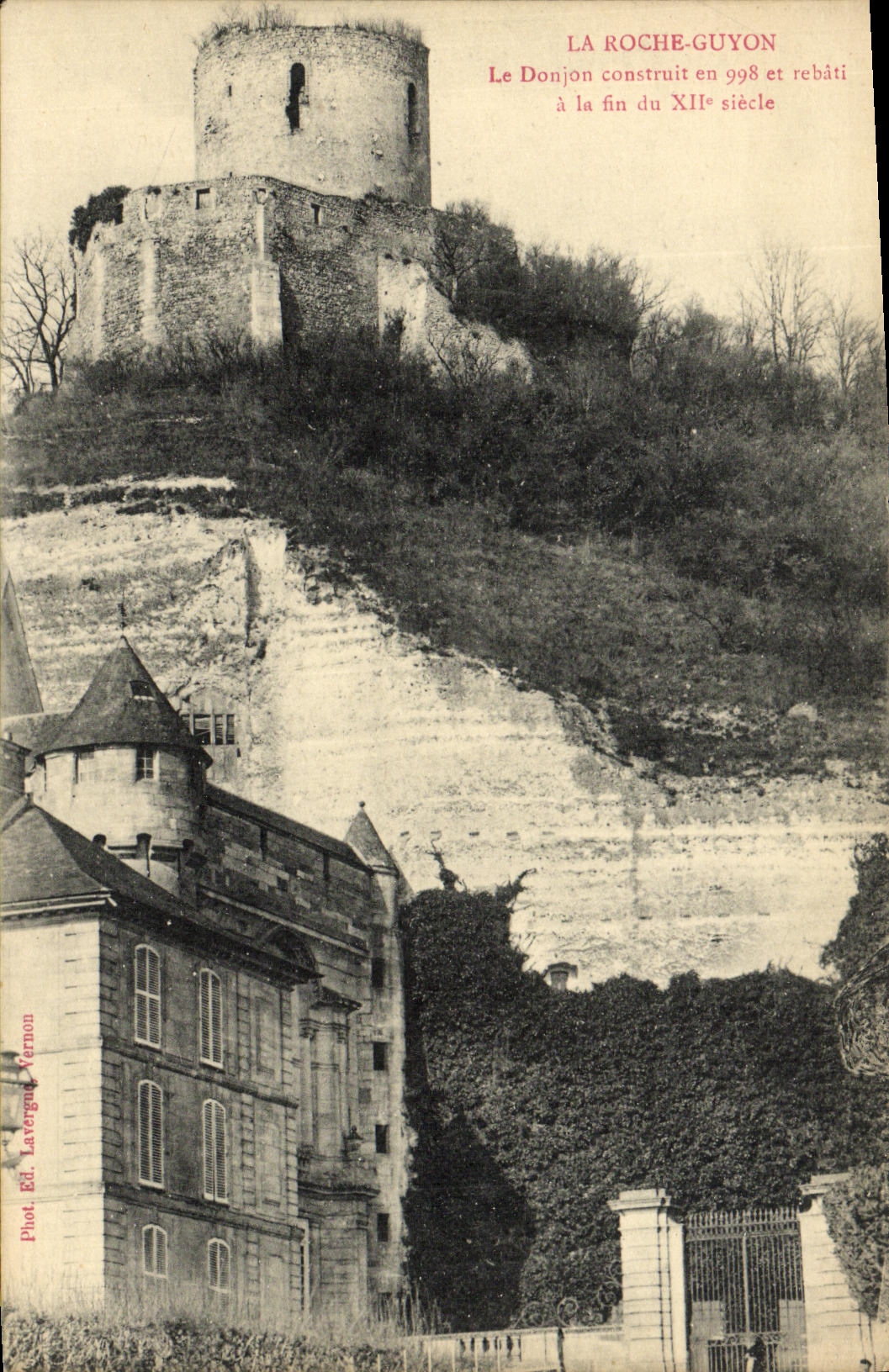 CPA La Roche Guyon Le Donjon Construit En 998 et rebati a la fin du 12eme