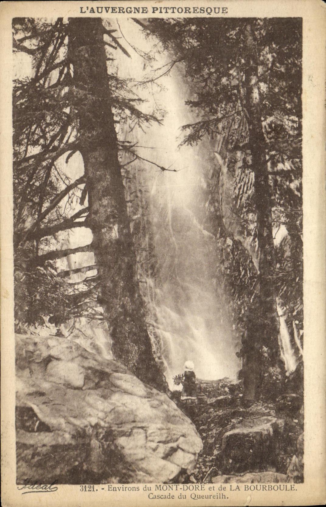CPA Le Mont Dore et De La Bourboule Cascade Du Queureilh
