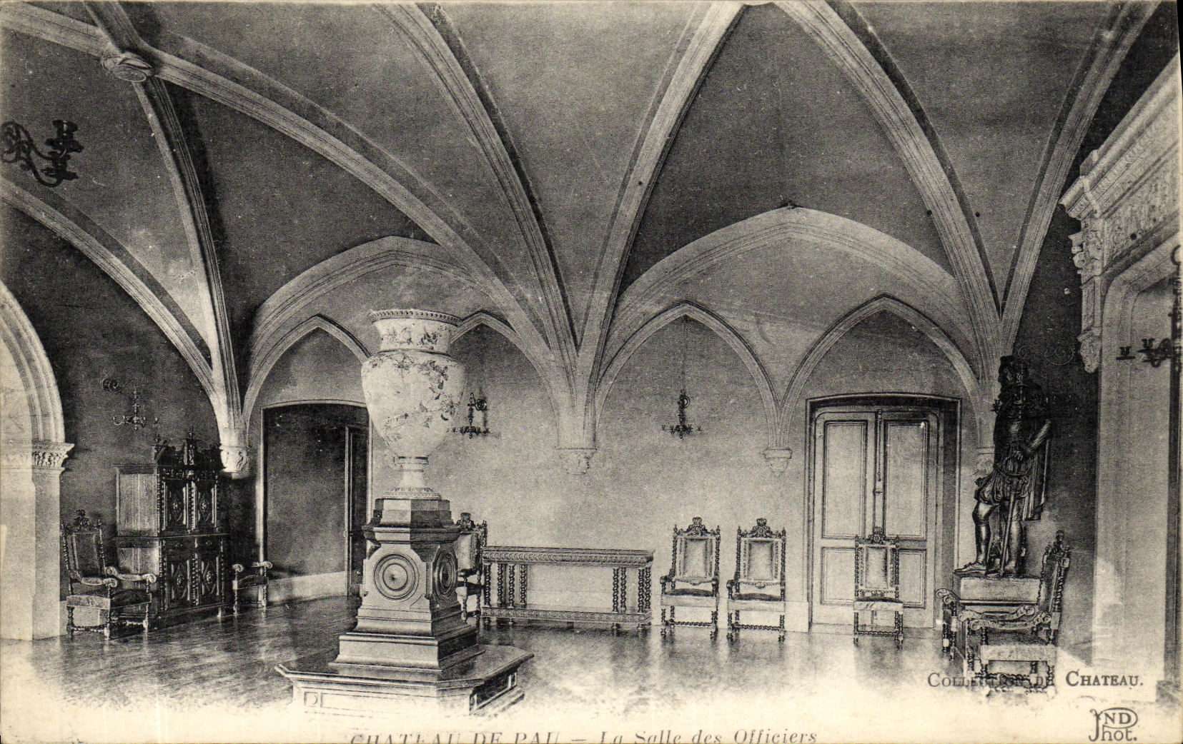 Château de Pau — La Salle des Officiers — Collection du Château