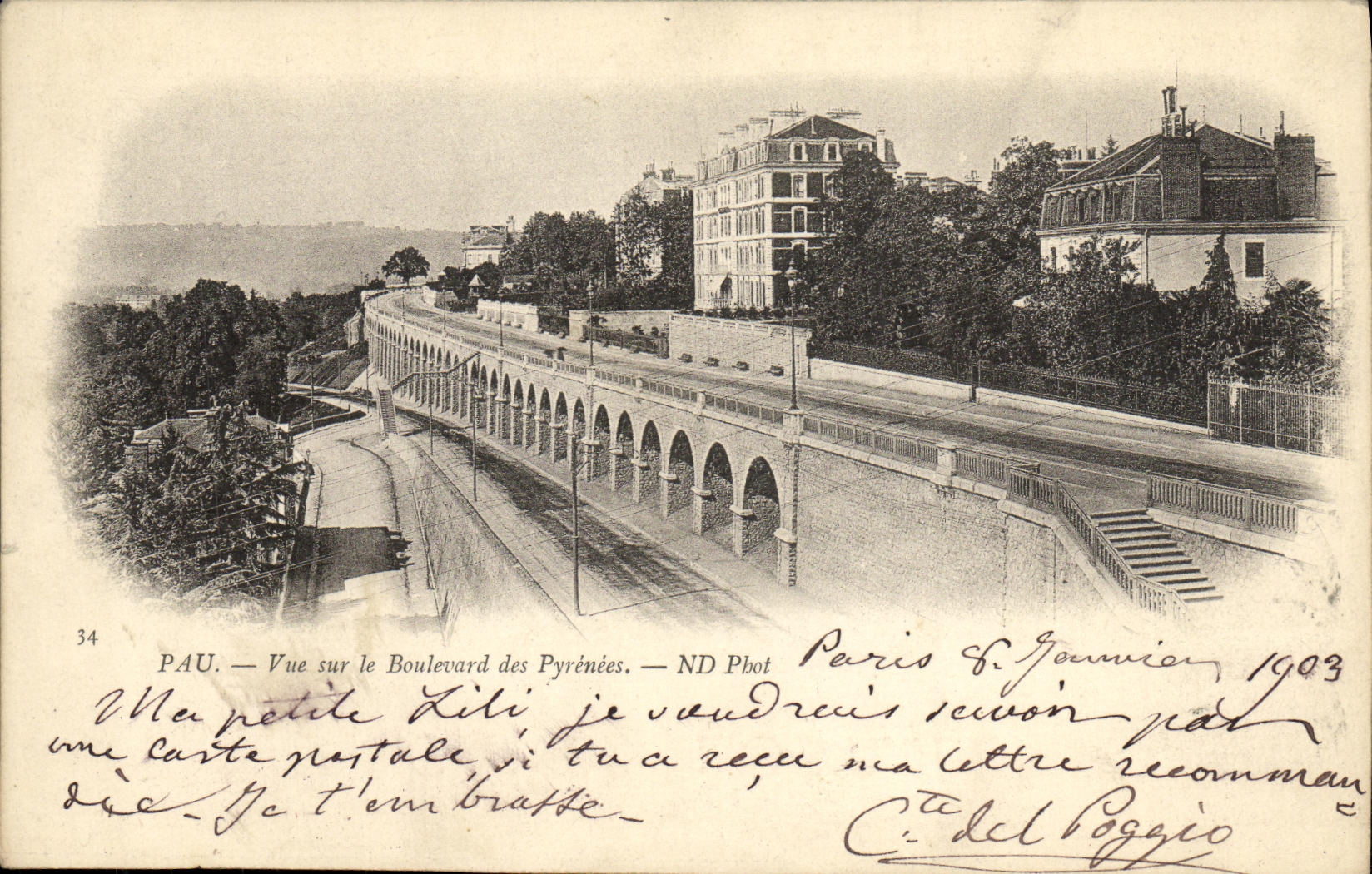 CPA Pau Vue Sur Le Boulevard Des Pyrenees 