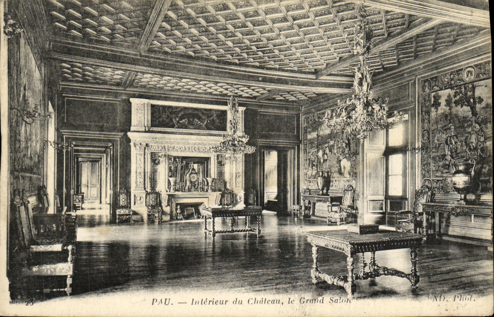 Pau — Intérieur du Château, le Grand Salon — N.D. Phiol.