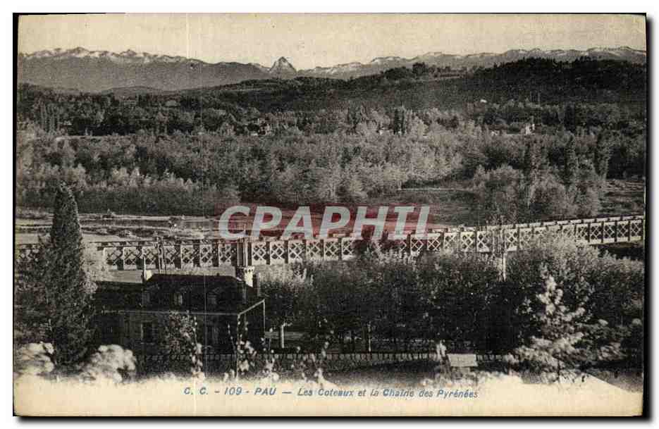 Les Coteaux et la Chaîne des Pyrénées — C.C. - 109 - PAU — éditeur Carta-He, Pau