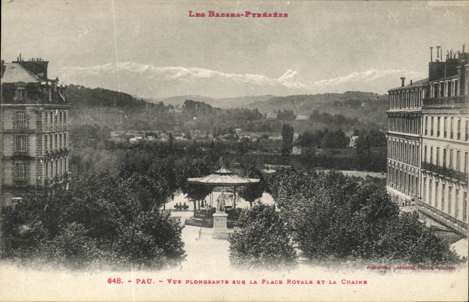 Pau — Vue plongeante sur la Place Royale et la Chaine — Phototype Labouche Frères, Toulouse