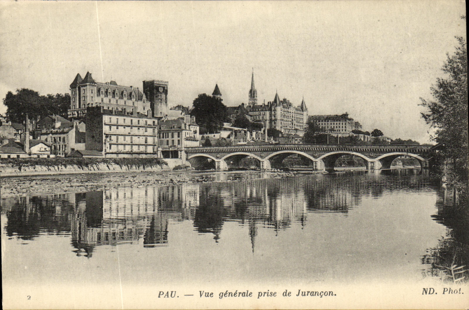 Pau — Vue générale prise de Jurançon — ND. Phot.
