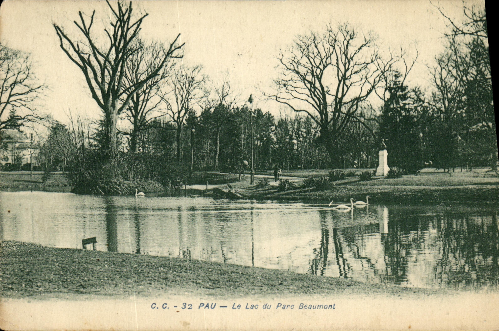 Le Lac du Parc Beaumont — Pau — C.C. - 32