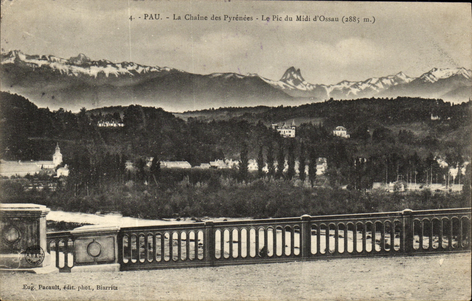 Pau - La Chaîne des Pyrénées - Le Pic du Midi d'Ossau (2885 m.) — Eug. Pacault, édit. phot., Biarritz