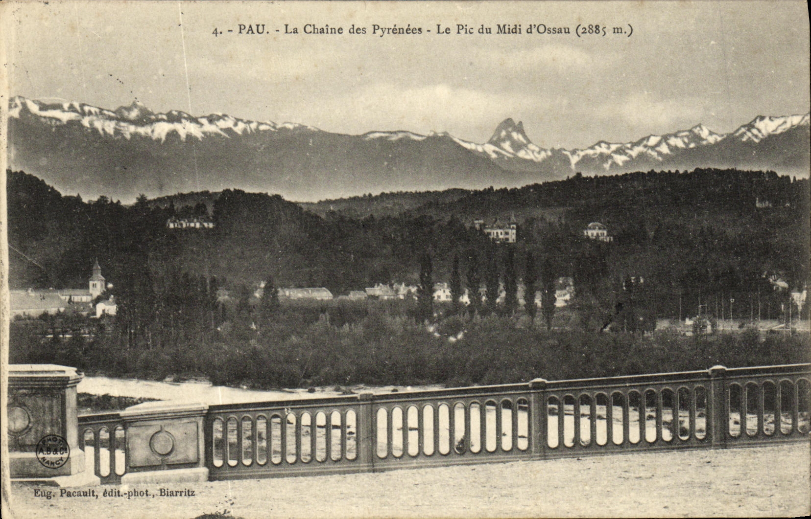 Pau - La Chaîne des Pyrénées - Le Pic du Midi d'Ossau (2885 m.) — Eug. Pacault, édit.-phot., Biarritz