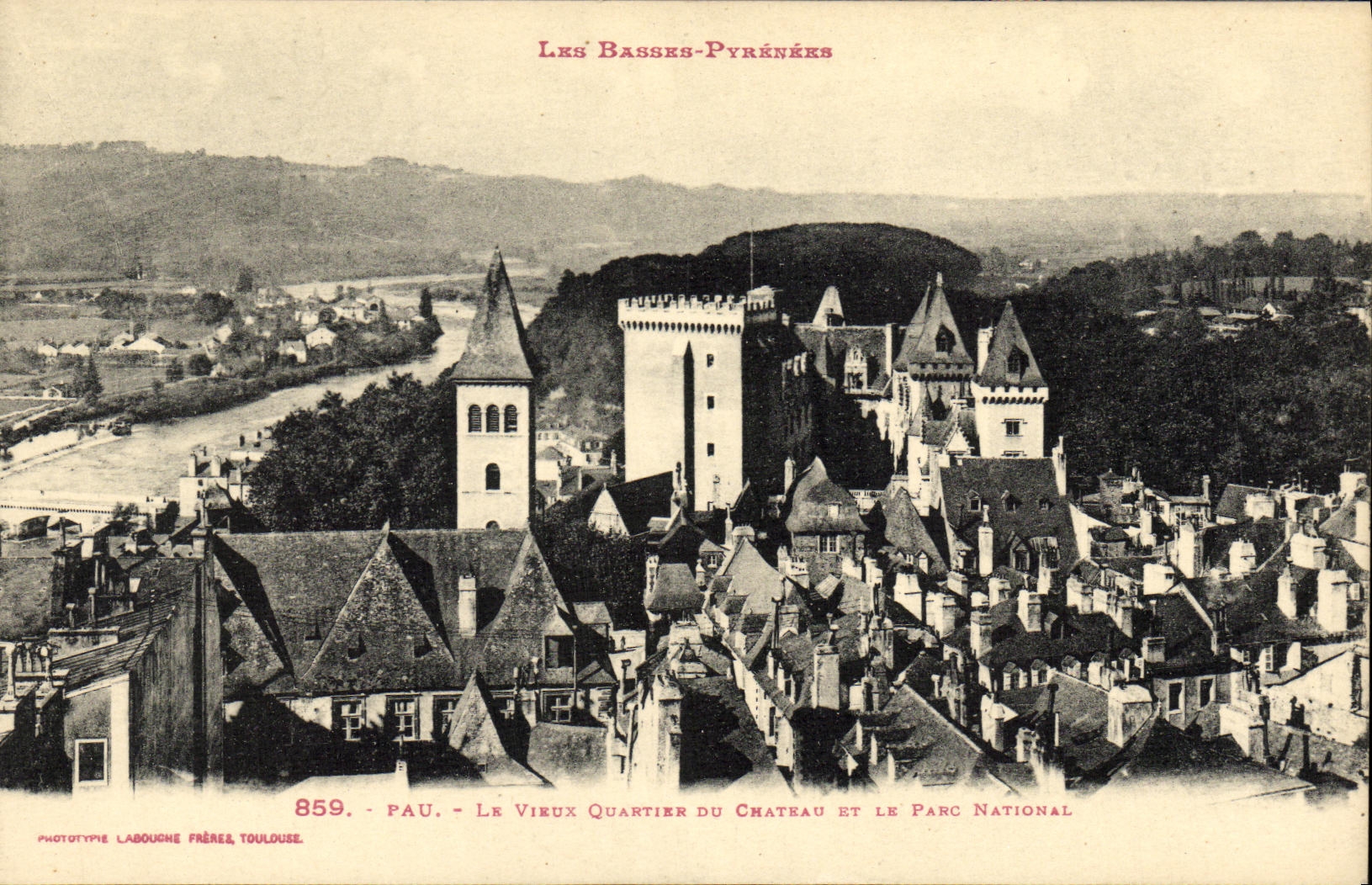CPA Pau La Vieux Quartier Du Chateau Et Le Parc National