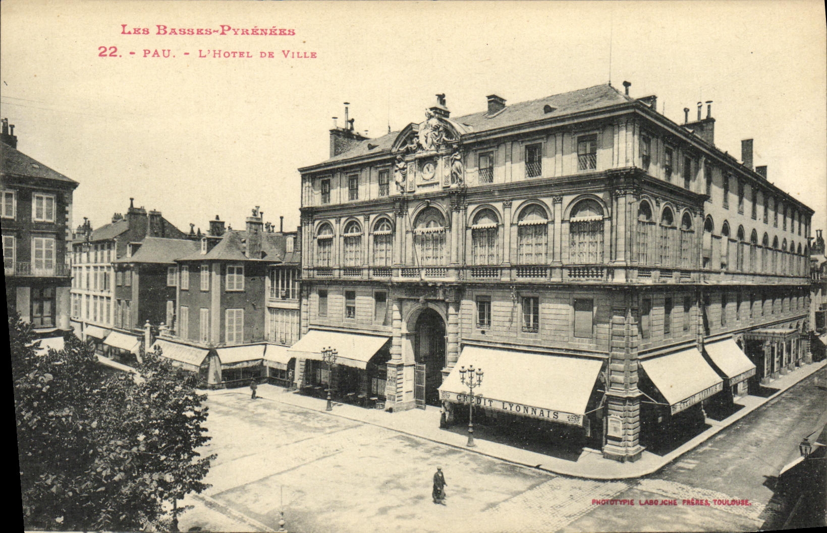 Pau - L'Hôtel de Ville — phototypie Laboche Frères, Toulouse, n°22