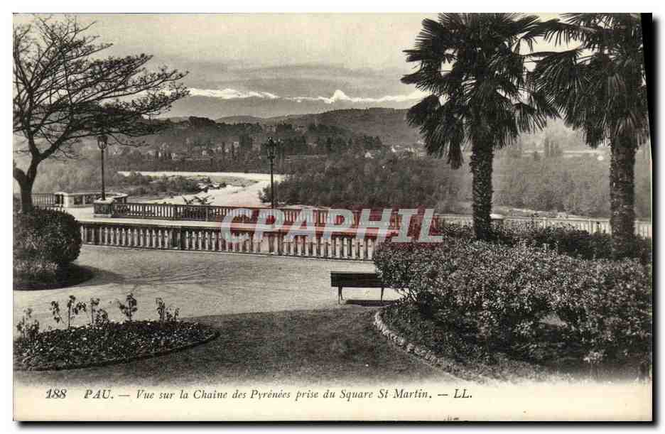 Pau — Vue sur la Chaîne des Pyrénées prise du Square St Martin — LL. n° 188